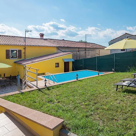 Gorgeous In With Kitchen Tatil Evi *